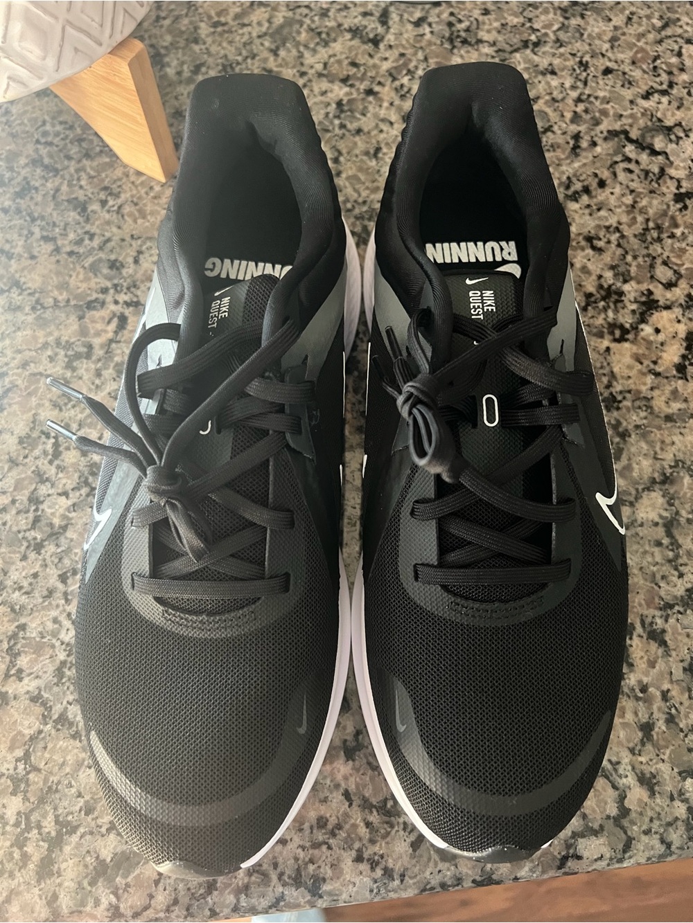 Nike Quest Men's Black Running Shoes - Lightweight Comfort